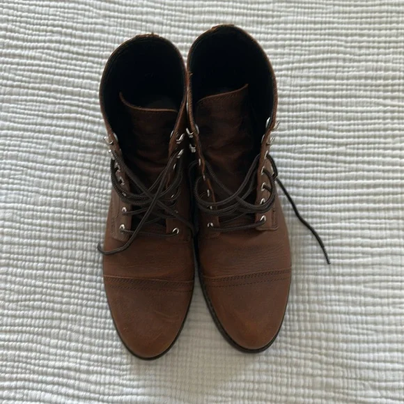 Thursday Captain Boots - Picture 2 of 6